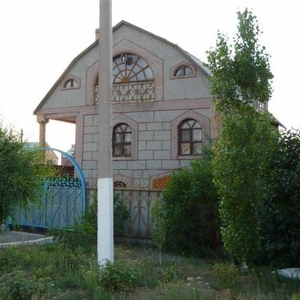 Продаю 3-х жилой коттедж в отрадном