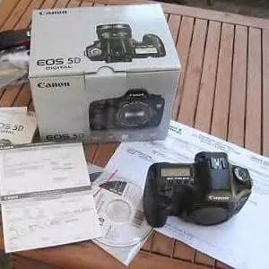 Canon EOS 7D 18MP Digital SLR Camera, Canon EOS 50D 15MP DSLR Camera, B