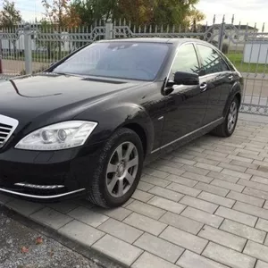 Встреча из роддома на Mercedes-Benz S-Class W221 Long в Астане,  S65 AM