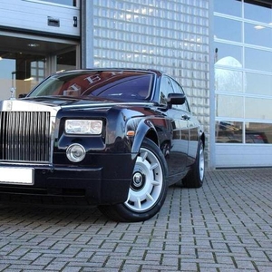 Прокат Rolls Royce Phantom чёрного и белого цвета для любых мероприяти