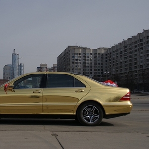 Прокат автомобиля Mercedes-Benz S600  W220 Long ,  белого и черного цве