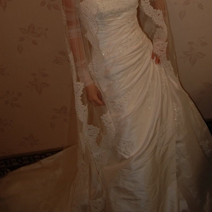 Великолепное свадебное платье от фирмы PRONOVIAS Испания