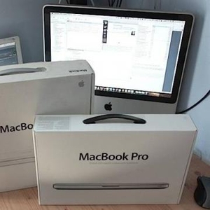 Apple MacBook Pro 15-дюймовый дисплей с сетчаткой - Core i7 2, 7 ГГц