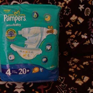 Продам подгузники Pampers Active Baby - 4,  18 штук