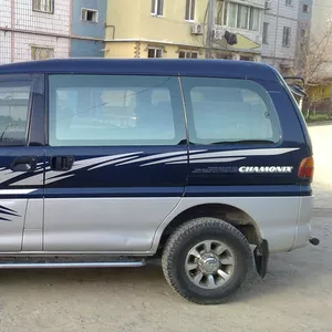 Продам Mitsubishi Delica