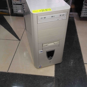 Компьютер для офиса и средних игр Pentium 4 630,  DDR2 1Gb,  HDD 120GbВ