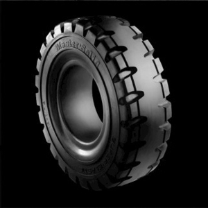 Шина 18×7-8 Trelleborg MasterSolid для вилочного погрузчика