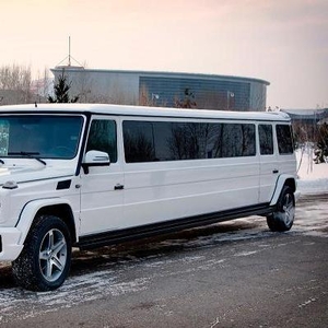 Лимузин Mercedes-Benz Gelandewagen G63 AMG для свадьбы в городе Астана