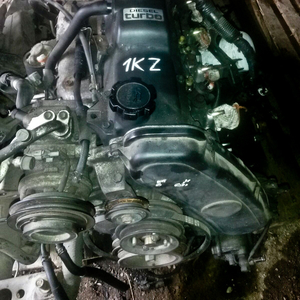 Запчасти на Hilux SURF 130,  185