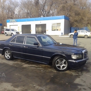 Продам Mercedes-Benz S 300 1991 года