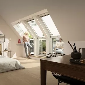 Классическое деревянное мансардное окно Velux Казахстан