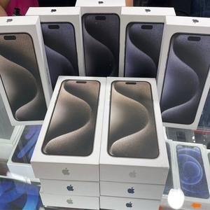 Brand new iphone 15pro, iphone14promax, 13promax unlocked in box