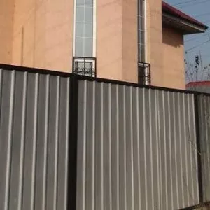 Продам кирпичный дом160кв  2007 г постройки с новой мебелью в отличном