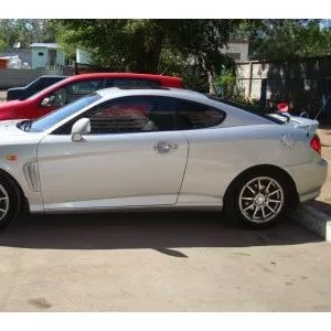 Продам автомобиль Hyundai coupe (Tiburon)