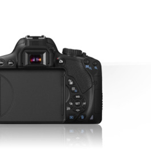 продам фотоаппарат canon EOS 650В в идеальном состоянии