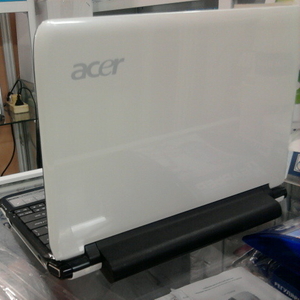 продам нетбук Acer Aspire one ZA3.Возможен торг!