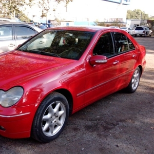 Mersedes Benz C200 Compressor,  японец,  2001г.