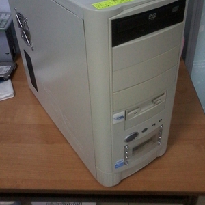 Компьютер для офиса и онлайн игр Intel Pentium 4 650,  DDR2 2Gb,  HDD80