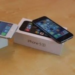  Sales Apple iPhone 6,  Apple iPhone 5S,  Samsung Galaxy S5,  Z2 Xperia