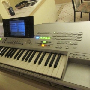 FOR SALE:  Yamaha Tyros 5 Workstation Keyboard