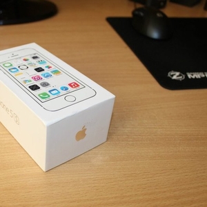 Айфон 5s gold 16гб распродажа срочно Iphone