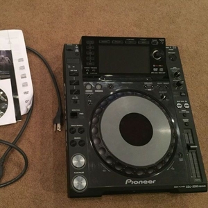 For Sale Pioneer CDJ 2000 NEXUS /  CDJ-900 + DJM-900 Nexus